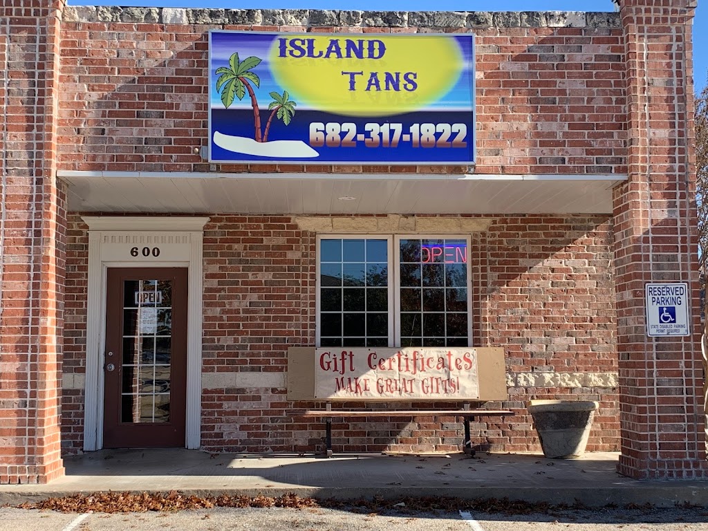 Island Tans 76033