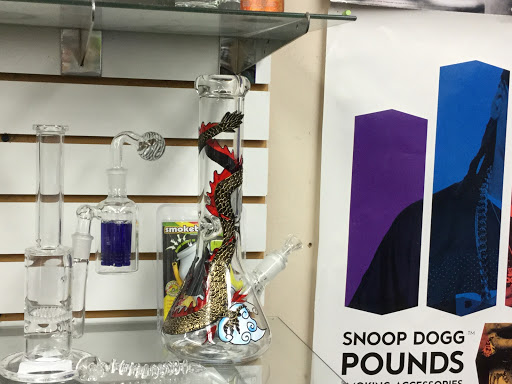 Tobacco Shop «AM SMOKE SHOP», reviews and photos, 1401 State St, Orem, UT 84057, USA
