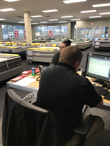Mattress Store «Mattress Firm Ruckersville», reviews and photos, 344 Stoneridge Dr N, Ruckersville, VA 22968, USA