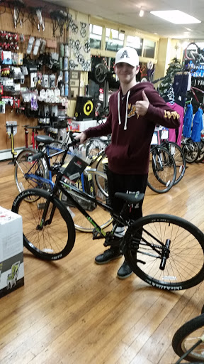 Bicycle Repair Shop «Havertown Bicycle Shop», reviews and photos, 2030 Darby Rd, Havertown, PA 19083, USA