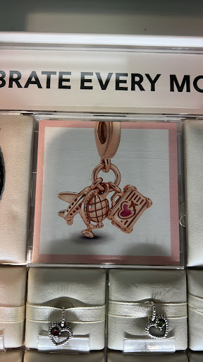 Jeweler «REEDS Jewelers», reviews and photos, 300 Mary Esther Blvd #102, Mary Esther, FL 32569, USA