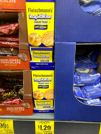 Grocery Store «Grocery Outlet Bargain Market», reviews and photos, 6333 Geary St, San Francisco, CA 94121, USA