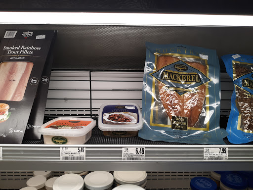 Grocery Store «Schnucks», reviews and photos, 109 N Mattis Ave, Champaign, IL 61821, USA