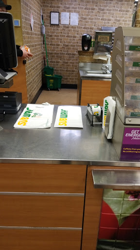Restaurant «SUBWAY®Restaurants», reviews and photos, 933 & 935 N Wooster Ave, Dover, OH 44622, USA