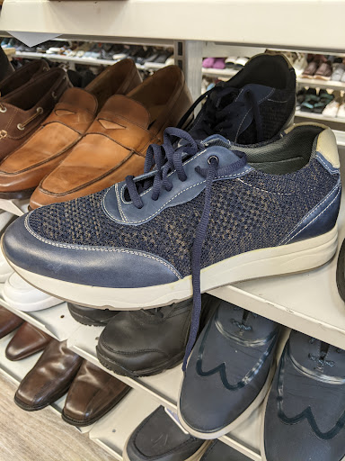 Shoe Store «Marti & Liz Shoes», reviews and photos, 2000 Mallory Ln #210, Franklin, TN 37067, USA