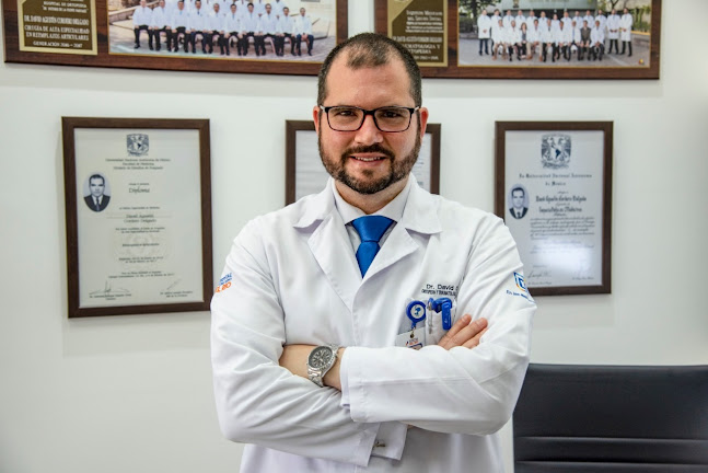 Dr. David Cordero Delgado - Médico