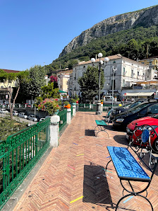 Sapori Vietresi Corso Umberto Iᵒ, 134, 84019 Vietri sul Mare SA, Italia
