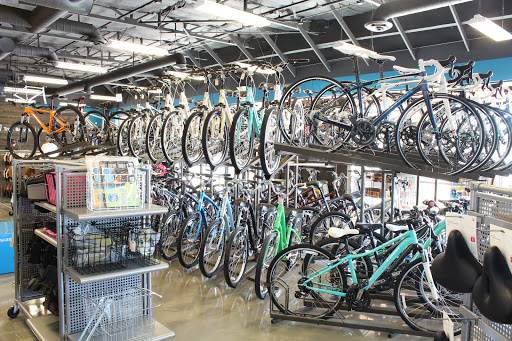 Bicycle Store «Trek Bicycle Store of West Phoenix», reviews and photos, 13085 W McDowell Rd, Avondale, AZ 85392, USA