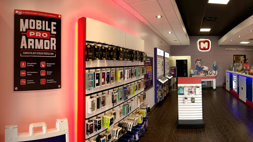 Cell Phone Store «MobileComm - Phones Fixed Fast (21st & Woodlawn)», reviews and photos, 6249 E 21st St N #112, Wichita, KS 67208, USA