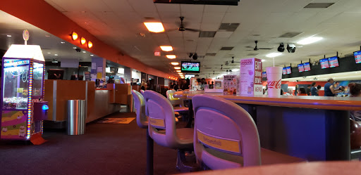 Bowling Alley «Brunswick Zone Heather Ridge Lanes», reviews and photos, 2200 S Peoria St, Aurora, CO 80014, USA