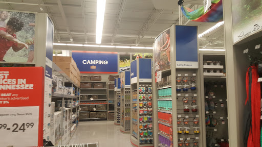 Sporting Goods Store «Academy Sports + Outdoors», reviews and photos, 130 S Hampton Pl, Clarksville, TN 37040, USA