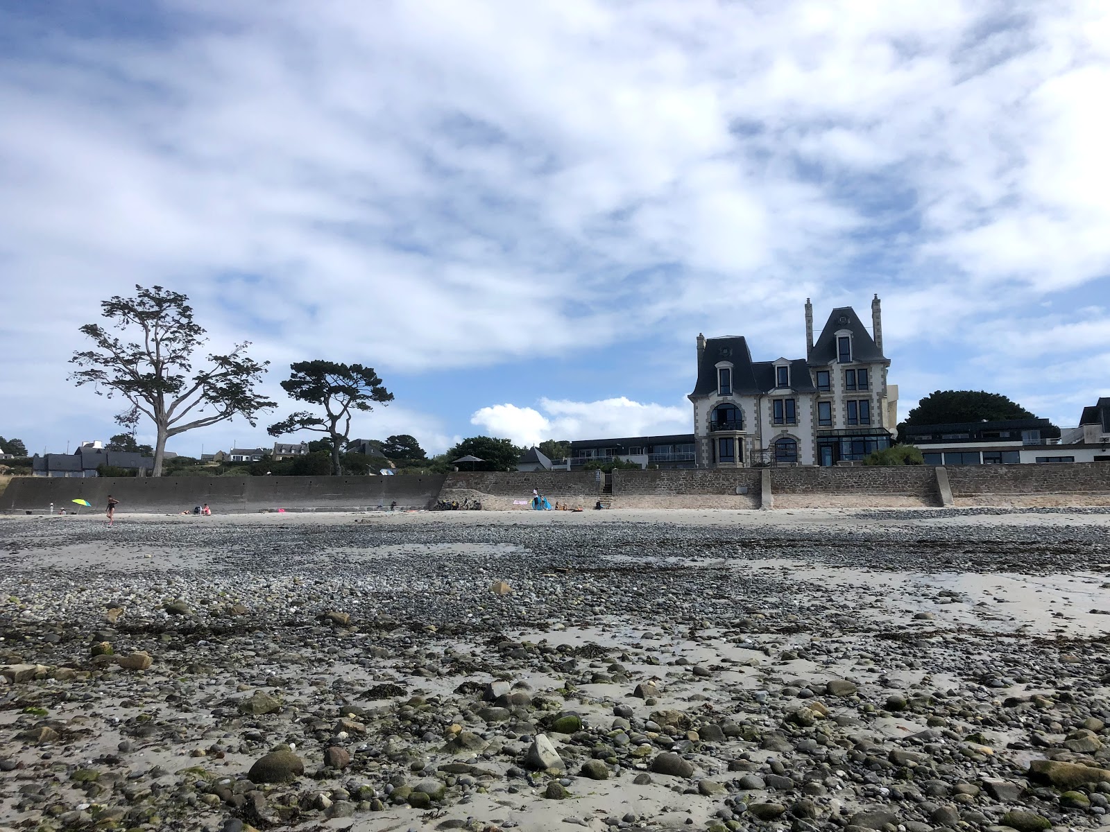 Fotografie cu Plage de Saint-Samson - locul popular printre cunoscătorii de relaxare
