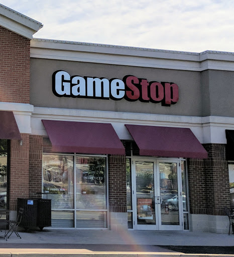 GameStop, 528 Shoppes Blvd, North Brunswick Township, NJ 08902, USA, 