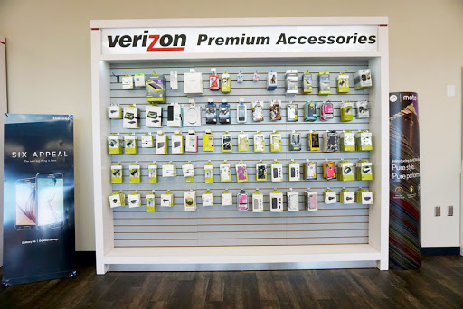 Cell Phone Store «Verizon Authorized Retailer - A Wireless», reviews and photos, 22618 WA-99 #104, Edmonds, WA 98026, USA