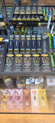 Tobacco Shop «Up In Smoke - Surfside», reviews and photos, 325 US-17 BUS, Surfside Beach, SC 29575, USA