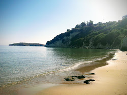 Kera beach'in fotoğrafı imkanlar alanı