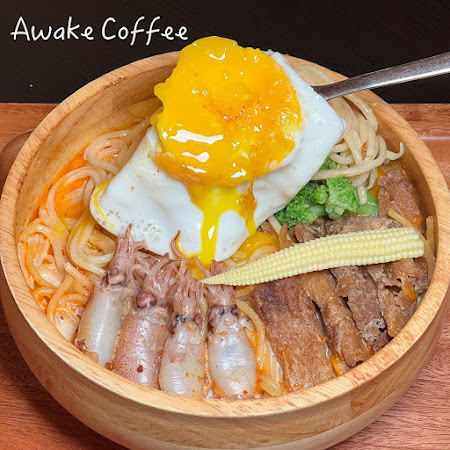 Awake coffee高雄美食-前鎮咖啡店 （不是連鎖咖啡覺醒）