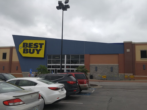Electronics Store «Best Buy», reviews and photos, 8500 N Flintlock Rd, Kansas City, MO 64157, USA