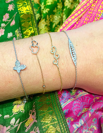 Jewelry Store «A&J Jewelers», reviews and photos, 1575 Scenic Hwy N #200, Snellville, GA 30078, USA