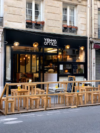 Bar du Restaurant marocain Yemma office à Paris - n°1