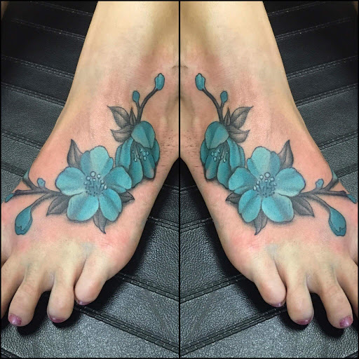 Explore london tattoo ideas, creative tattoo ideas in Savannah, available at Tatlyfe Studios