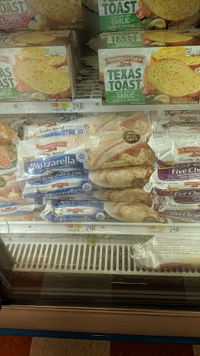 Grocery Store «Market Basket», reviews and photos, 167 S Broadway, Salem, NH 03079, USA