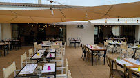 Atmosphère du La Villa - Restaurant Bar Lounge à Saint-Clément-des-Baleines - n°19
