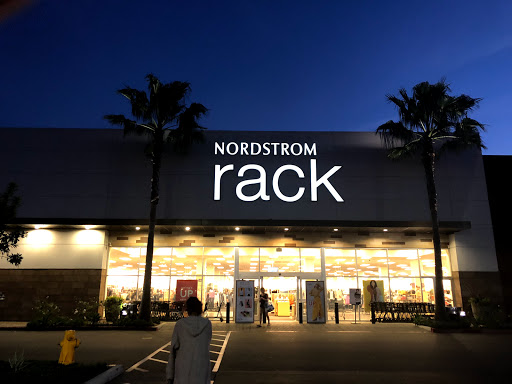 Department Store «Nordstrom Rack Edinger Plaza», reviews and photos, 7532 Edinger Ave, Huntington Beach, CA 92647, USA