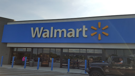 Discount Store «Walmart», reviews and photos, 1360 Town Centre Dr, Eagan, MN 55123, USA