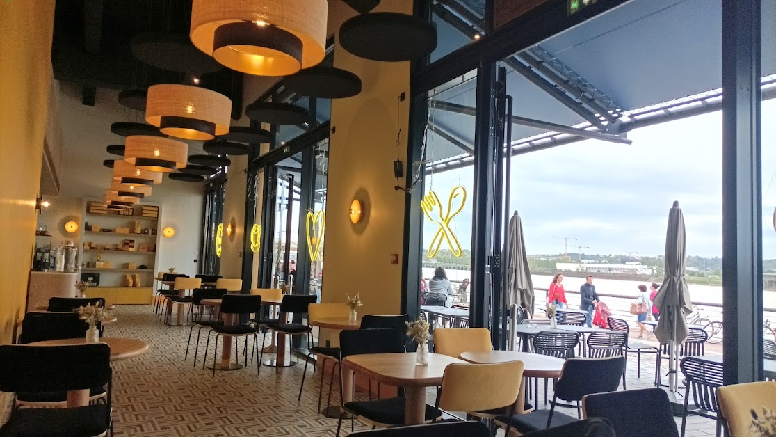 Café Joyeux Bord'eau Village à Bordeaux