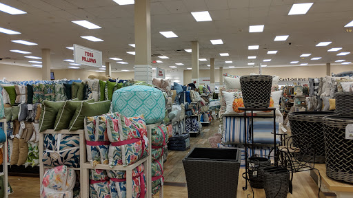 Department Store «HomeGoods», reviews and photos, 3200 N Federal Hwy, Fort Lauderdale, FL 33306, USA