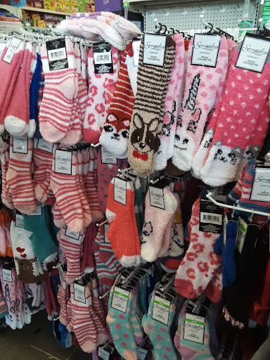 Dollar Store «Dollar Tree», reviews and photos, 200 S Kelso Dr #206, Kelso, WA 98626, USA