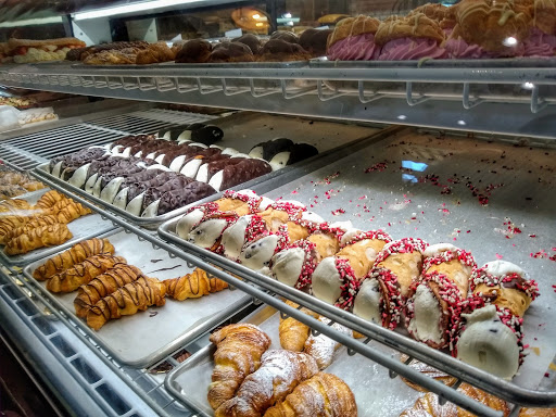 Carlo's Bakery