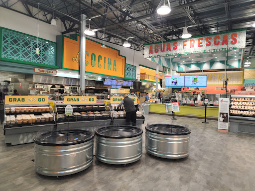 Supermarket «Vallarta Supermarkets», reviews and photos, 16107 Victory Blvd, Van Nuys, CA 91406, USA