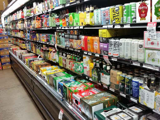 Liquor Store «Lake Wine & Spirits», reviews and photos, 404 W Lake St, Minneapolis, MN 55408, USA