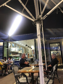 Atmosphère du Restaurant de fruits de mer Chez Roger à Marseille - n°15