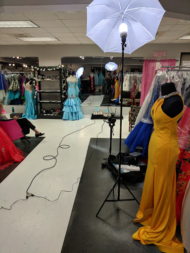Bridal Shop «Proms Pageants & Pretty Things», reviews and photos, 5325 Peters Creek Rd, Roanoke, VA 24019, USA