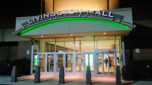 Shopping Mall «Livingston Mall», reviews and photos, 112 Eisenhower Pkwy, Livingston, NJ 07039, USA