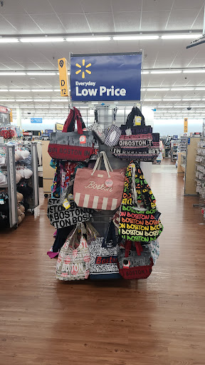 Discount Store «Walmart», reviews and photos, 740 Middle St, Weymouth, MA 02188, USA