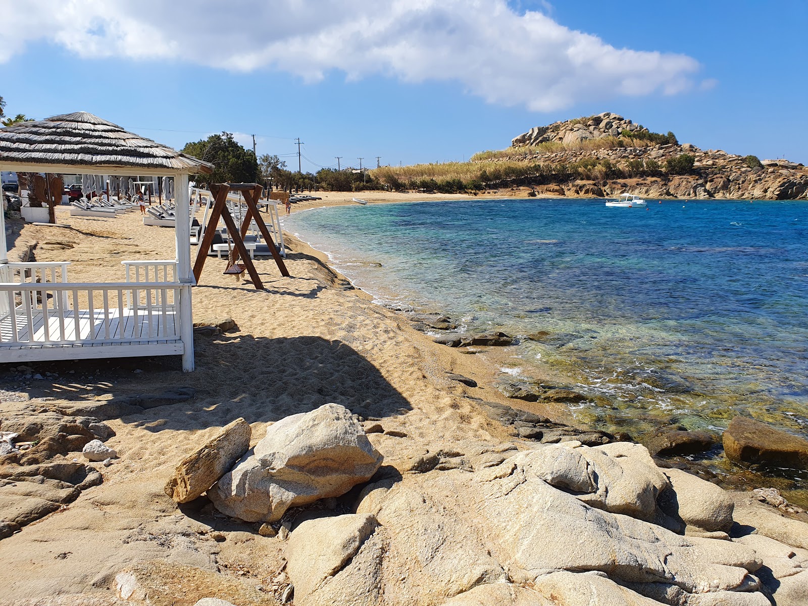 Foto de Playa de Agia Anna y el asentamiento