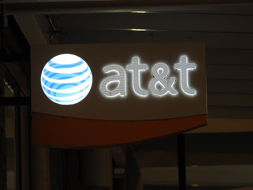 Cell Phone Store «AT&T», reviews and photos, 7525 166th Ave NE D120, Redmond, WA 98052, USA