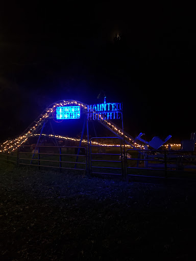 Haunted House «Haunted Hoochie», reviews and photos, 13861 Broad St SW, Pataskala, OH 43062, USA