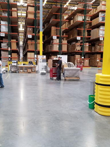 Furniture Store «Crate and Barrel Furniture Clearance Center», reviews and photos, 1705 N Chrisman Rd, Tracy, CA 95304, USA