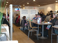 Atmosphère du Restaurant flunch Caen Mondeville - n°17
