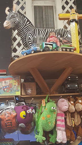 Toy Store «Toy Safari», reviews and photos, 1410 Park St, Alameda, CA 94501, USA