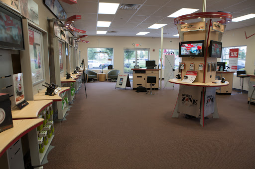 Cell Phone Store «Verizon Authorized Retailer - Wireless Zone», reviews and photos, 148 NJ-31, Flemington, NJ 08822, USA