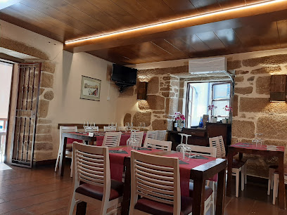 Restaurante Mesón Casa de María Andrea - Praza Eironciño dos Cabaleiros, 1 32005, 32005, Ourense, Spain