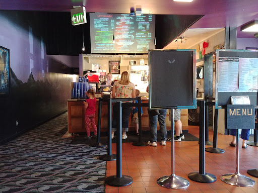 Movie Theater «Northern Lights Theatre Pub», reviews and photos, 3893 Commercial St SE, Salem, OR 97302, USA