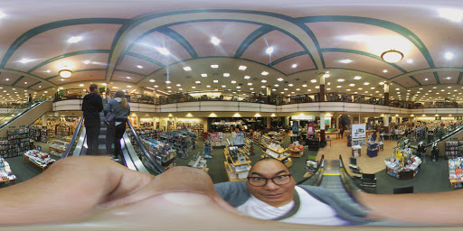 Book Store «Barnes & Noble», reviews and photos, 4735 Commons Way, Calabasas, CA 91302, USA