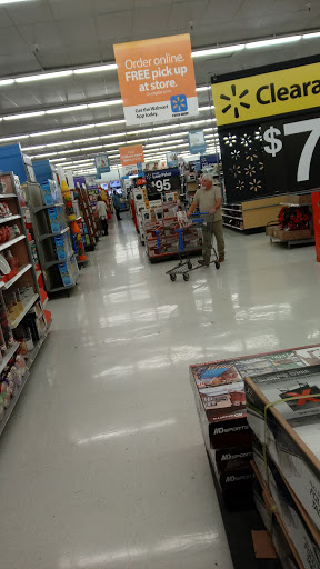 Department Store «Walmart Supercenter», reviews and photos, 1660 Tappahannock Blvd, Tappahannock, VA 22560, USA